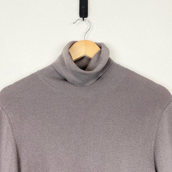 Aritzia Wilfred Rebecca Cropped Turtleneck Sweater Size S - Picture 6 of 11